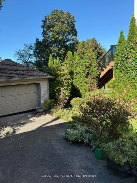 Photo 36 at 372 St Germain Avenue, Lawrence Park North, Toronto