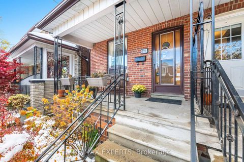 Photo 4 at 196 Symington Avenue, Junction, Toronto
