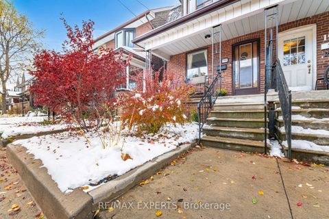 Photo 5 at 196 Symington Avenue, Junction, Toronto