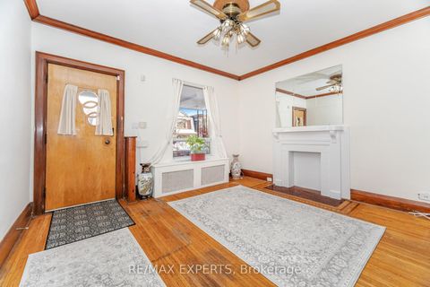 Photo 6 at 196 Symington Avenue, Junction, Toronto