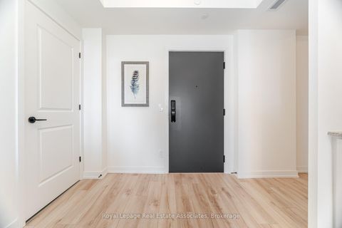 Photo 6 at 406 - 335 Wheat Boom Drive, JM Joshua Meadows, Oakville