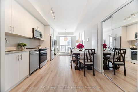 Photo 7 at 406 - 335 Wheat Boom Drive, JM Joshua Meadows, Oakville