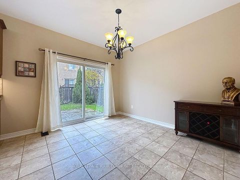 Photo 10 at 281 Lauderdale Drive, Patterson, Vaughan