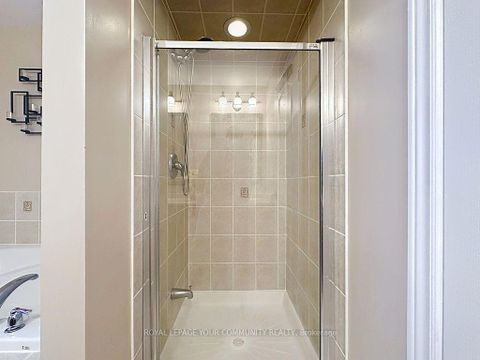 Photo 18 at 281 Lauderdale Drive, Patterson, Vaughan