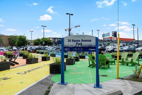 Photo 20 at 734 - 10 Laidlaw Street, South Parkdale, Toronto