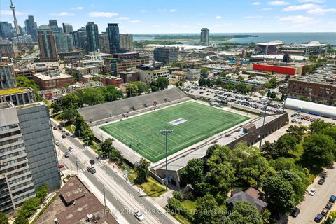 Photo 28 at 734 - 10 Laidlaw Street, South Parkdale, Toronto