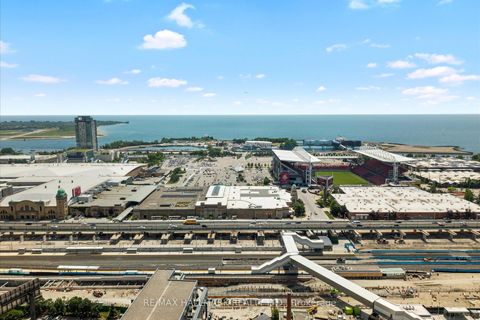 Photo 34 at 734 - 10 Laidlaw Street, South Parkdale, Toronto