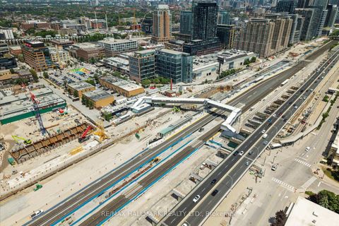 Photo 39 at 734 - 10 Laidlaw Street, South Parkdale, Toronto