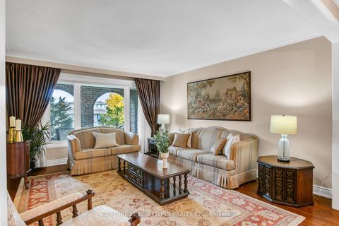 Photo 13 at 431 Woodbridge Avenue, West Woodbridge, Vaughan