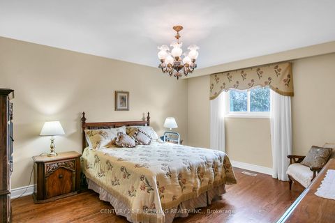 Photo 22 at 431 Woodbridge Avenue, West Woodbridge, Vaughan