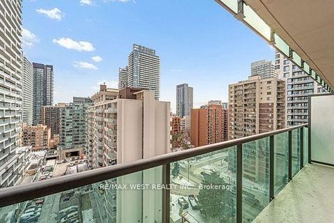 Photo 17 at 1122 - 70 Roehampton Avenue, Mount Pleasant West, Toronto