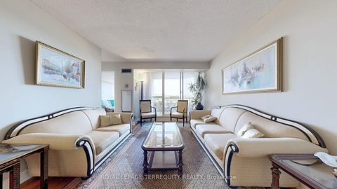 Photo 0 at 917 - 32 Clarissa Drive, Harding, Richmond Hill