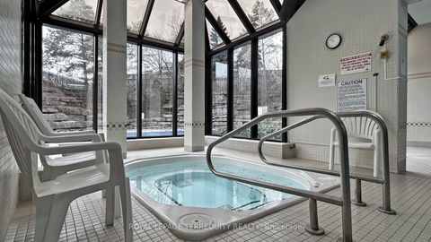 Photo 25 at 917 - 32 Clarissa Drive, Harding, Richmond Hill