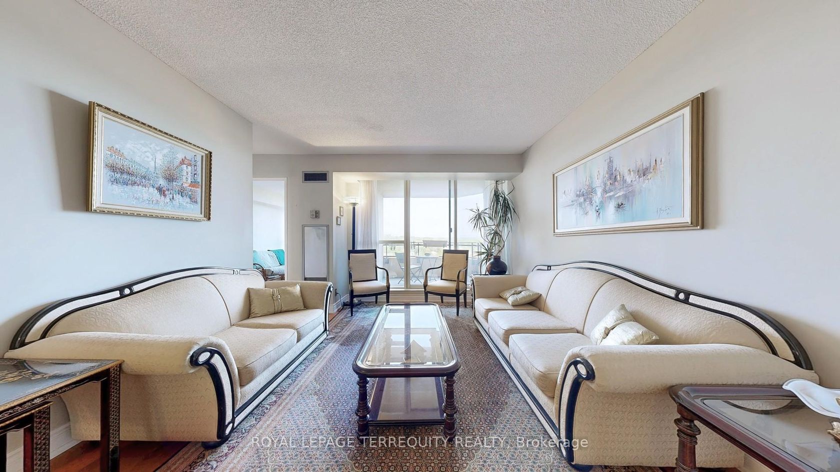 917 - 32 Clarissa Drive, Harding, Richmond Hill 