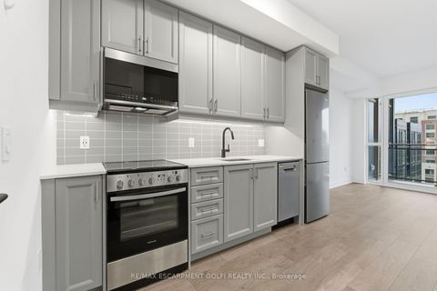 Photo 10 at 840 - 2343 Khalsa Gate, WM Westmount, Oakville