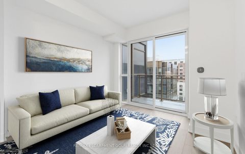 Photo 13 at 840 - 2343 Khalsa Gate, WM Westmount, Oakville