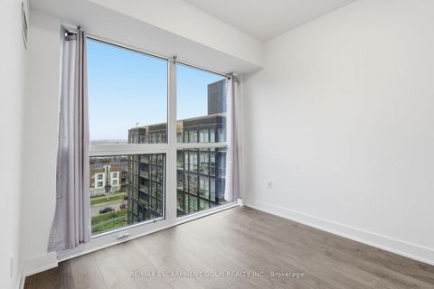 Photo 18 at 840 - 2343 Khalsa Gate, WM Westmount, Oakville