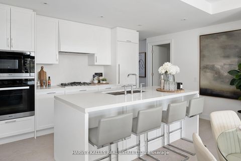 Photo 3 at 403 - 1 Strathgowan Avenue, Lawrence Park North, Toronto