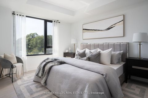 Photo 4 at 403 - 1 Strathgowan Avenue, Lawrence Park North, Toronto