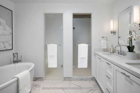 Photo 6 at 403 - 1 Strathgowan Avenue, Lawrence Park North, Toronto