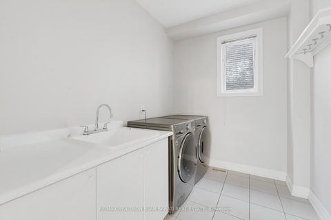 Photo 18 at 384 Hillcrest Avenue, Willowdale East, Toronto