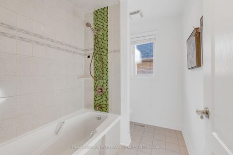 Photo 30 at 384 Hillcrest Avenue, Willowdale East, Toronto