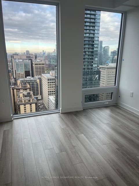 Photo 11 at 3310 - 238 Simcoe Street, Chinatown, Toronto