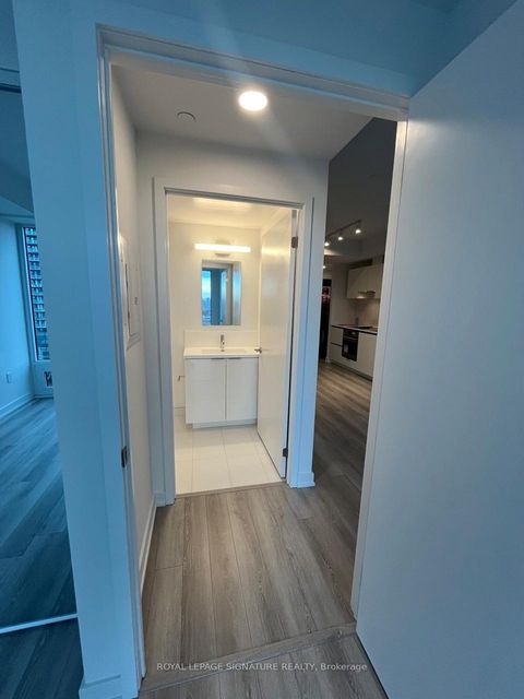 Photo 15 at 3310 - 238 Simcoe Street, Chinatown, Toronto