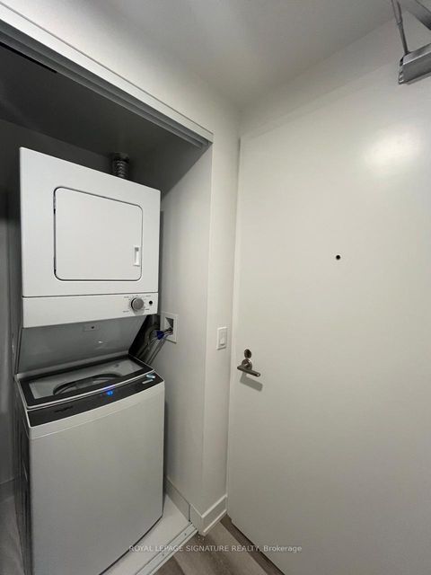 Photo 23 at 3310 - 238 Simcoe Street, Chinatown, Toronto