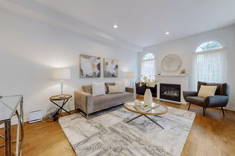 Photo 8 at 18 Fountain Court, Rouge Woods, Richmond Hill