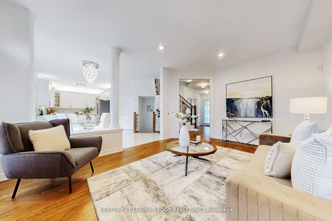 Photo 11 at 18 Fountain Court, Rouge Woods, Richmond Hill