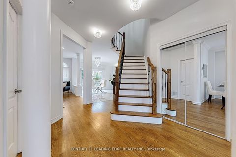 Photo 19 at 18 Fountain Court, Rouge Woods, Richmond Hill