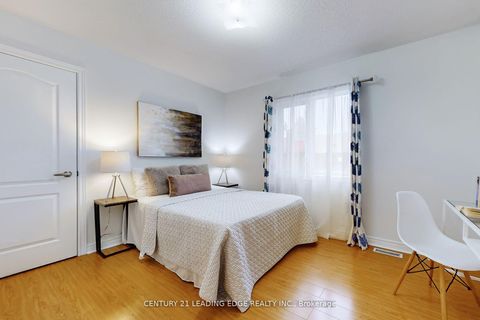 Photo 29 at 18 Fountain Court, Rouge Woods, Richmond Hill