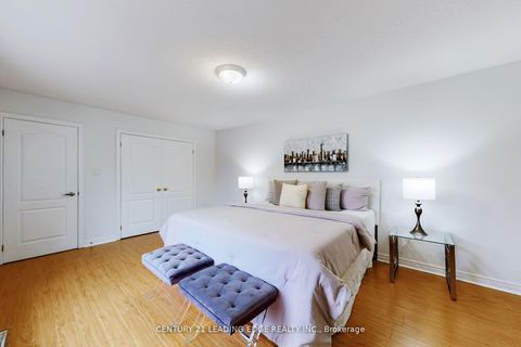 Photo 32 at 18 Fountain Court, Rouge Woods, Richmond Hill