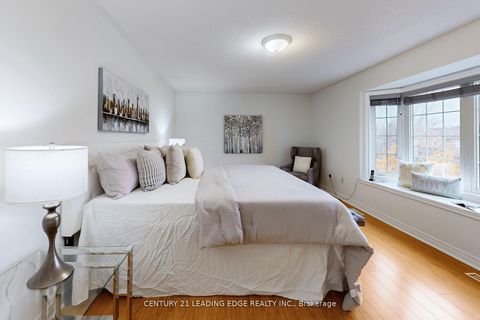 Photo 33 at 18 Fountain Court, Rouge Woods, Richmond Hill