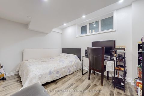 Photo 41 at 18 Fountain Court, Rouge Woods, Richmond Hill