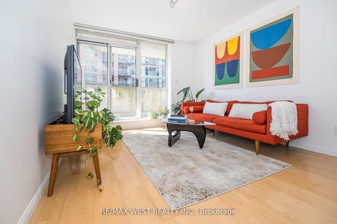 Photo 7 at 209 - 1000 King Street W, Niagara, Toronto