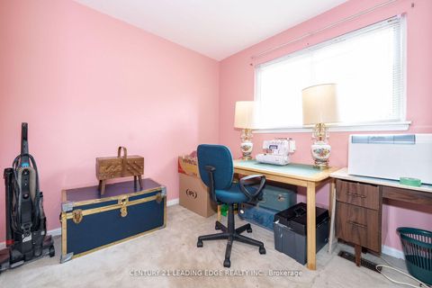 Photo 18 at 6 Ravenrock Court, Donalda, Toronto