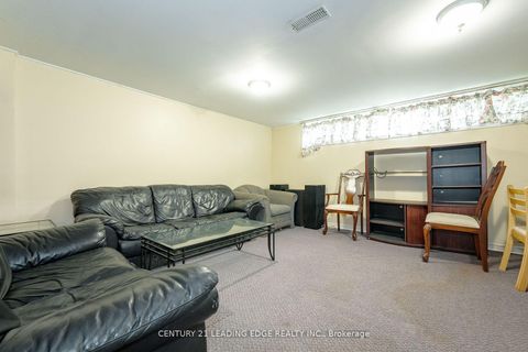 Photo 23 at 6 Ravenrock Court, Donalda, Toronto