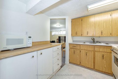 Photo 27 at 6 Ravenrock Court, Donalda, Toronto