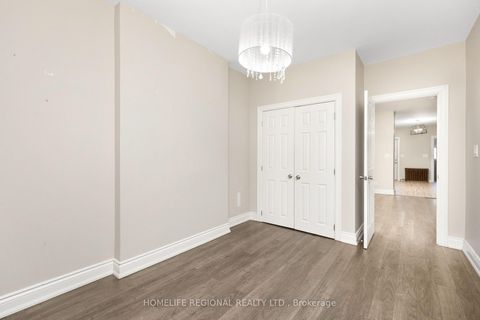 Photo 9 at 200 Roxton Road, Bellwoods, Toronto