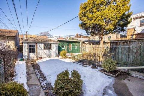 Photo 38 at 200 Roxton Road, Bellwoods, Toronto