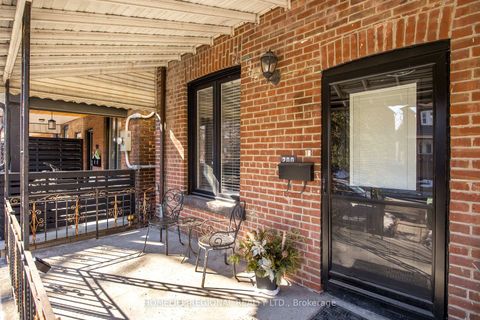 Photo 40 at 200 Roxton Road, Bellwoods, Toronto