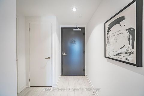 Photo 4 at 207 - 31 Tippett Road, Clanton Park, Toronto