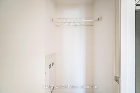 Photo 5 at 207 - 31 Tippett Road, Clanton Park, Toronto