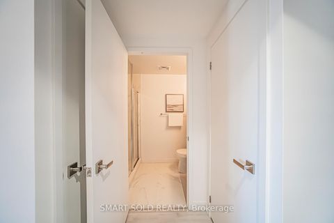Photo 6 at 207 - 31 Tippett Road, Clanton Park, Toronto