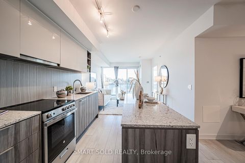 Photo 10 at 207 - 31 Tippett Road, Clanton Park, Toronto