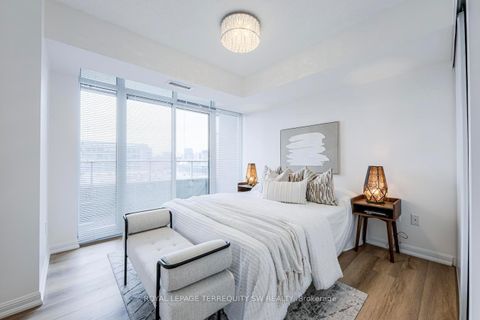 Photo 10 at 904 - 85 East Liberty Street, Niagara, Toronto