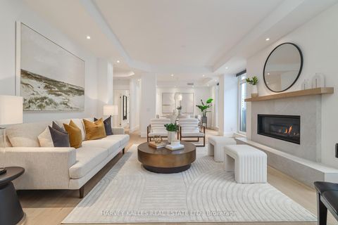 Photo 7 at 804 - 1 Balmoral Avenue, St. Clair, Toronto