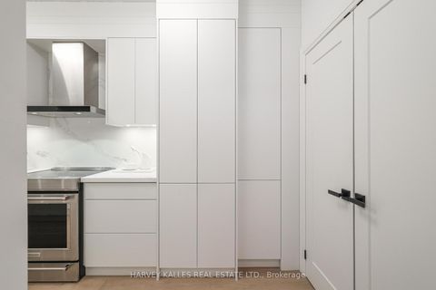 Photo 20 at 804 - 1 Balmoral Avenue, St. Clair, Toronto